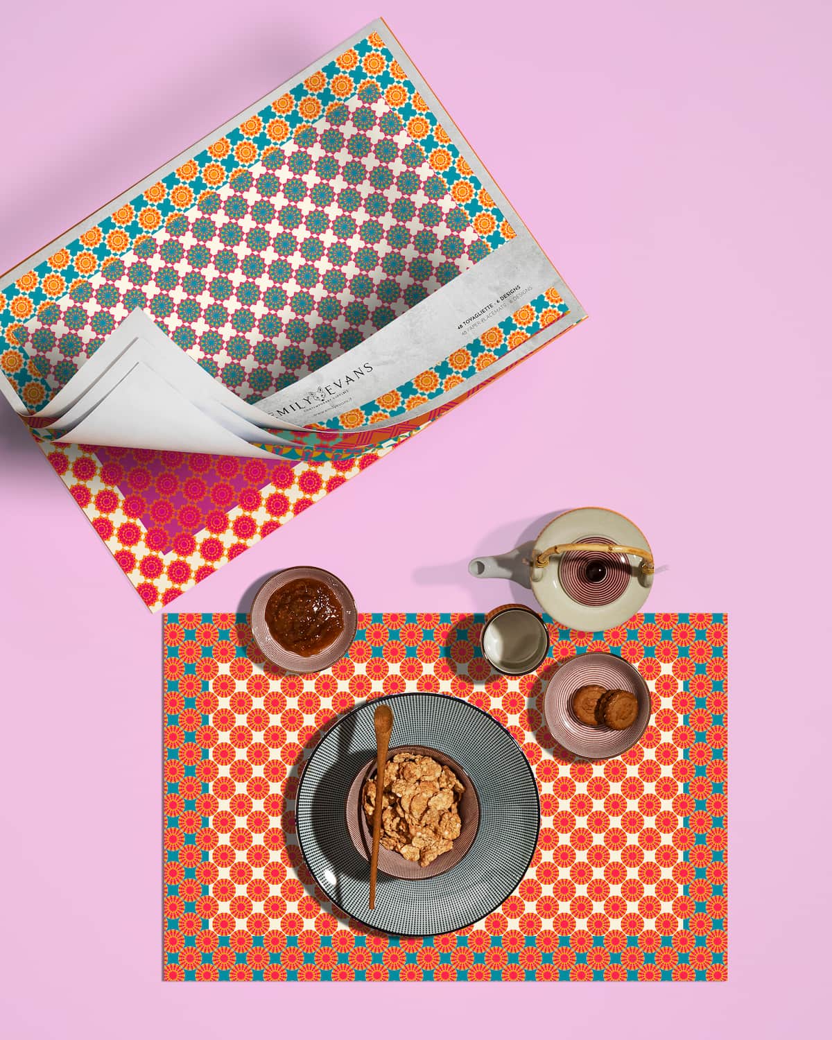 tovagliette-carta-geometrie-anni-70